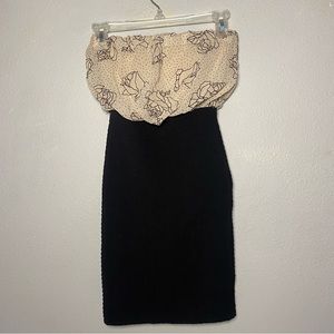 Rhapsodielle | Women's Strapless Flower design dress Size M